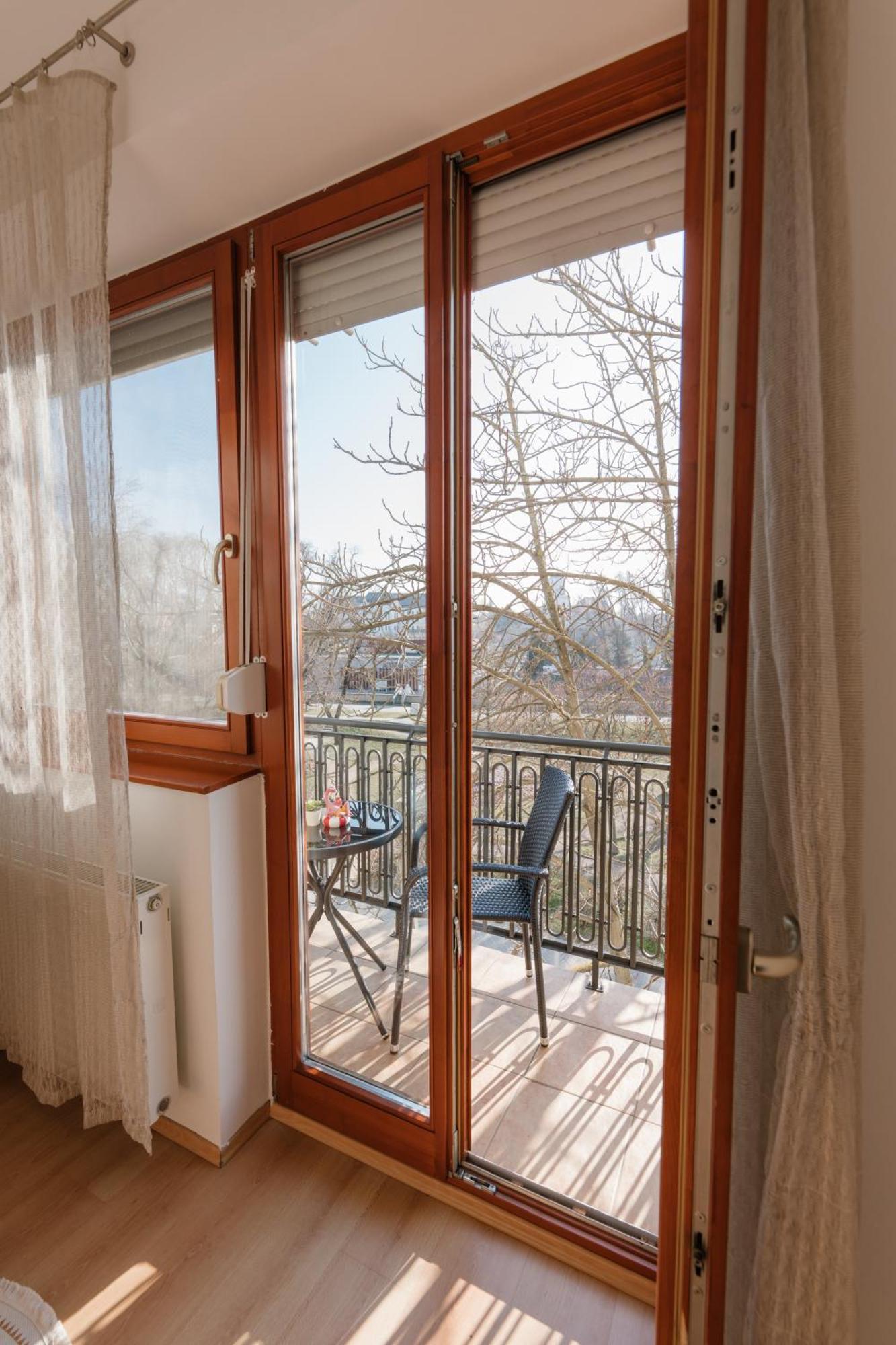 Apartamento Panorama Győr Exterior foto