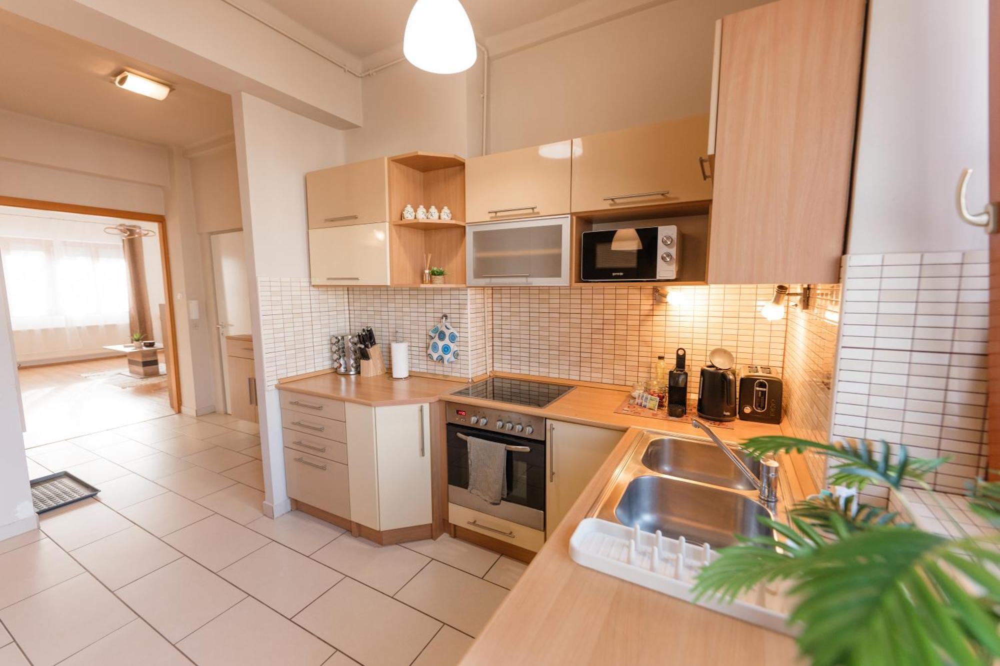 Apartamento Panorama Győr Exterior foto