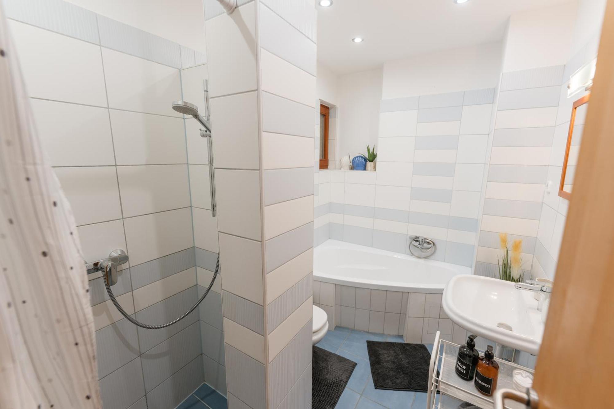 Apartamento Panorama Győr Exterior foto